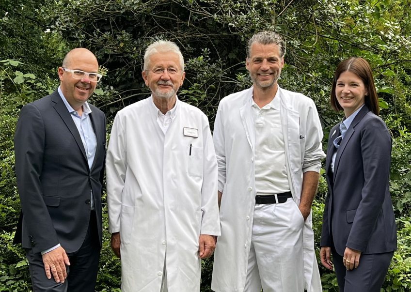 Dr. med. Thorsten Hillmann übernimmt die Chefarztposition der Klinik für Allgemeine Orthopädie und Rheumatologie am Eduardus-Krankenhaus in Köln Dr. med. Thorsten Hillmann übernimmt die Chefarztposition der Klinik für Allgemeine Orthopädie und Rheumatologie am Eduardus-Krankenhaus in Köln