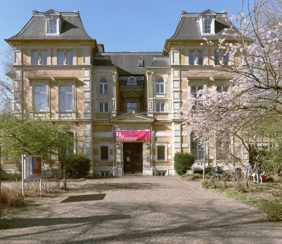 Veranstaltungen / Aktuelle Ausstellungen April 2026