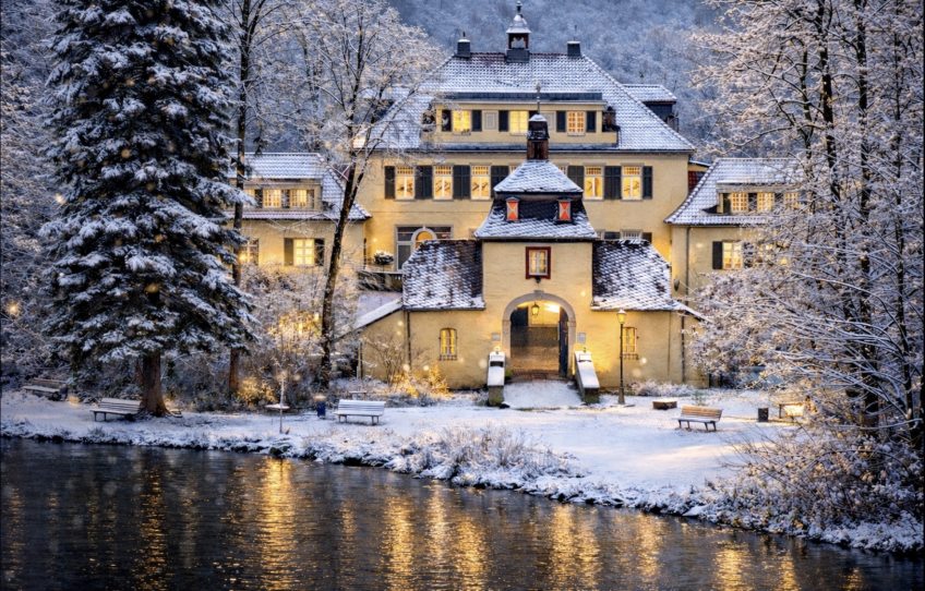 Weihnachtsmarkt-auf-Schloss-Eulenbroich-2026-28--und-29--November-sowie-am-5--und-6--Dezember-2026