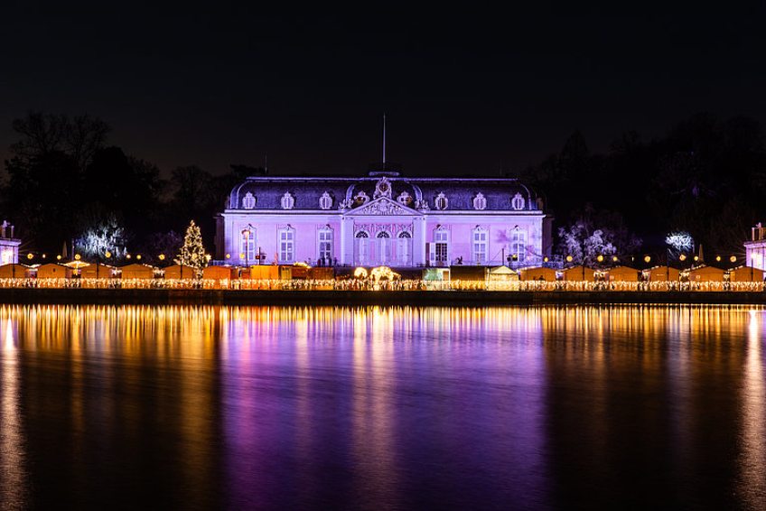 Weihnachtsmarkt auf Schloss Benrath